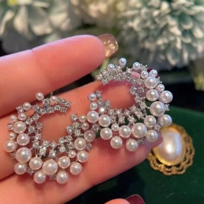 pearl stud