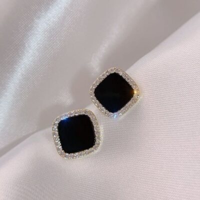 Black sq Tops