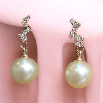 Pearl earrings